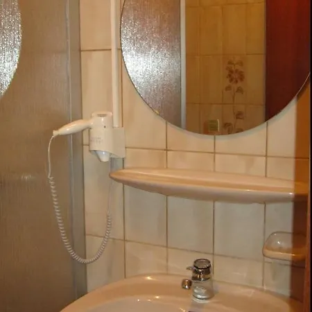 Hotel Im Kühlen Grunde Garni