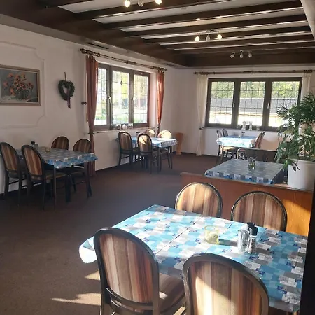 Im Kuehlen Grunde Garni 3* Pracht