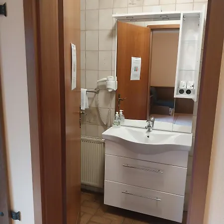 Im Kuehlen Grunde Garni Hotel