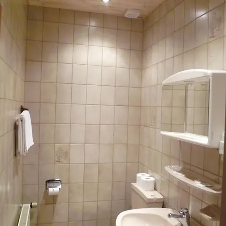 Otel Im Kuehlen Grunde Garni 3*