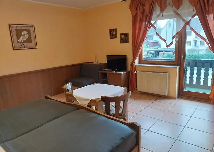 Im Kuehlen Grunde Garni 3* Pracht