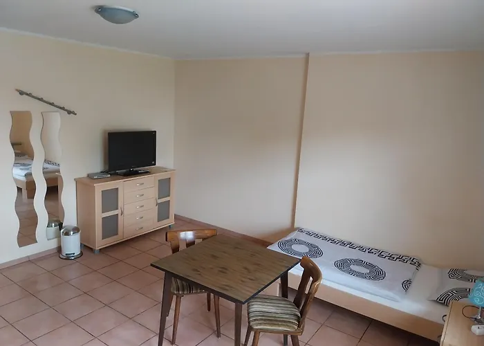 Im Kuehlen Grunde Garni Pracht