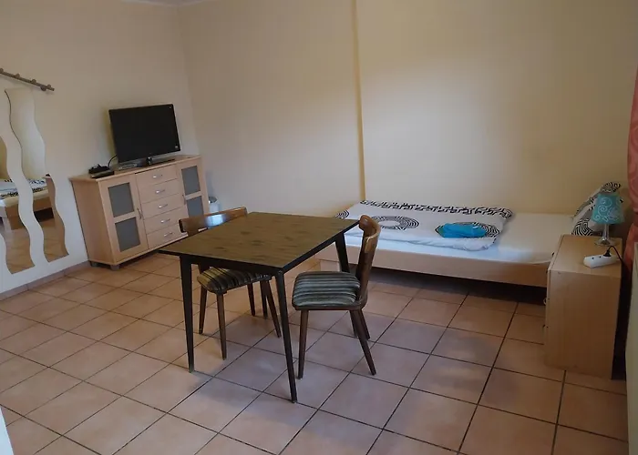 מלון Im Kuehlen Grunde Garni